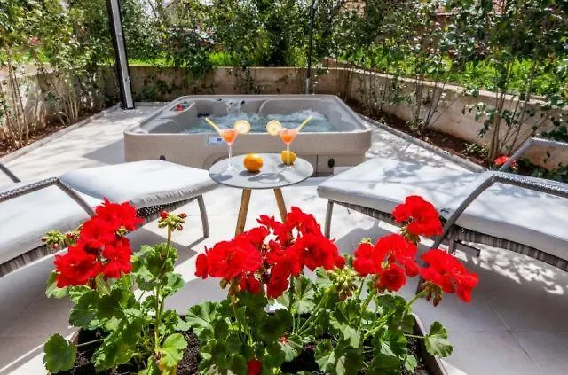 Villa Augustina Sukosan Holiday home